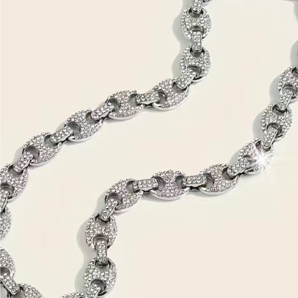 Party time gorgeous necklace - Picture 4 of 4